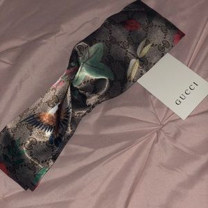 GG Blooms Designer Head Band Silk